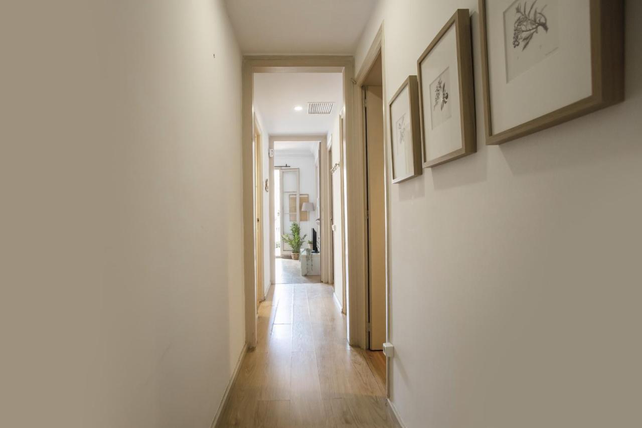 32Par1009 - Big And Spacious Apartment Downtown Barcelona Exteriör bild